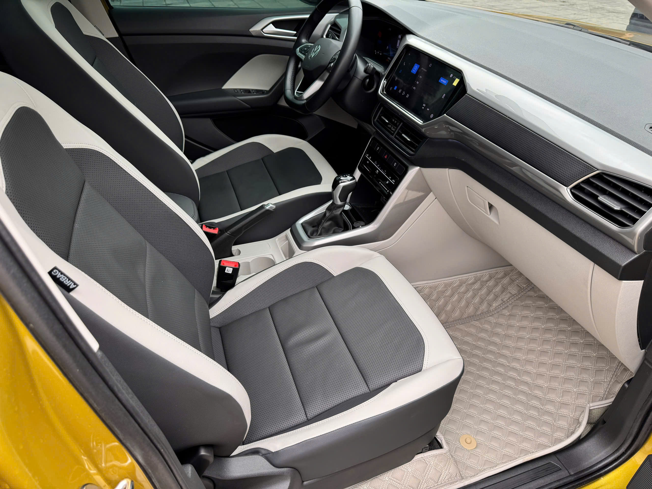 T-CROSS LUXURY 2022 - Ảnh 5