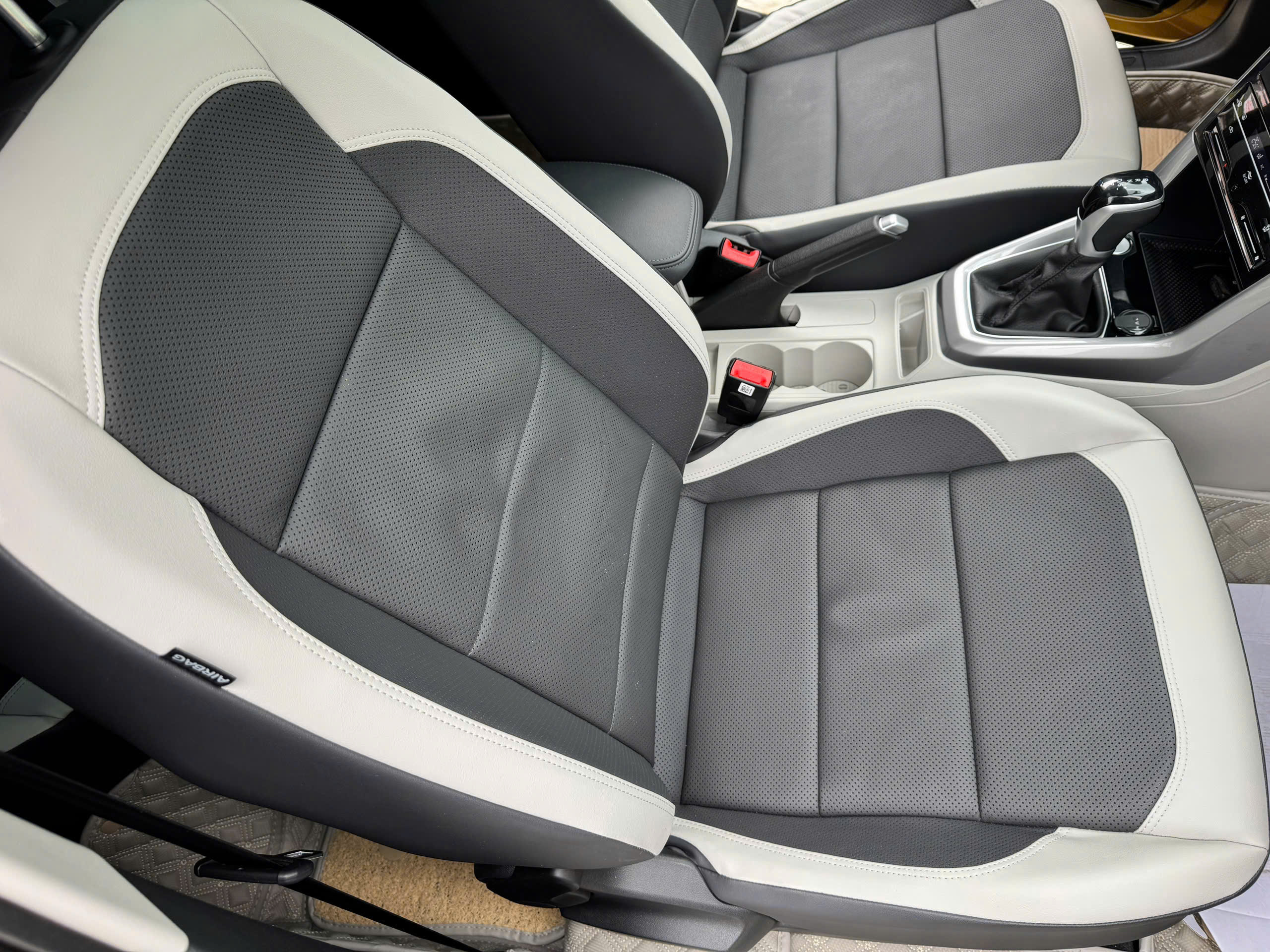 T-CROSS LUXURY 2022 - Ảnh 4