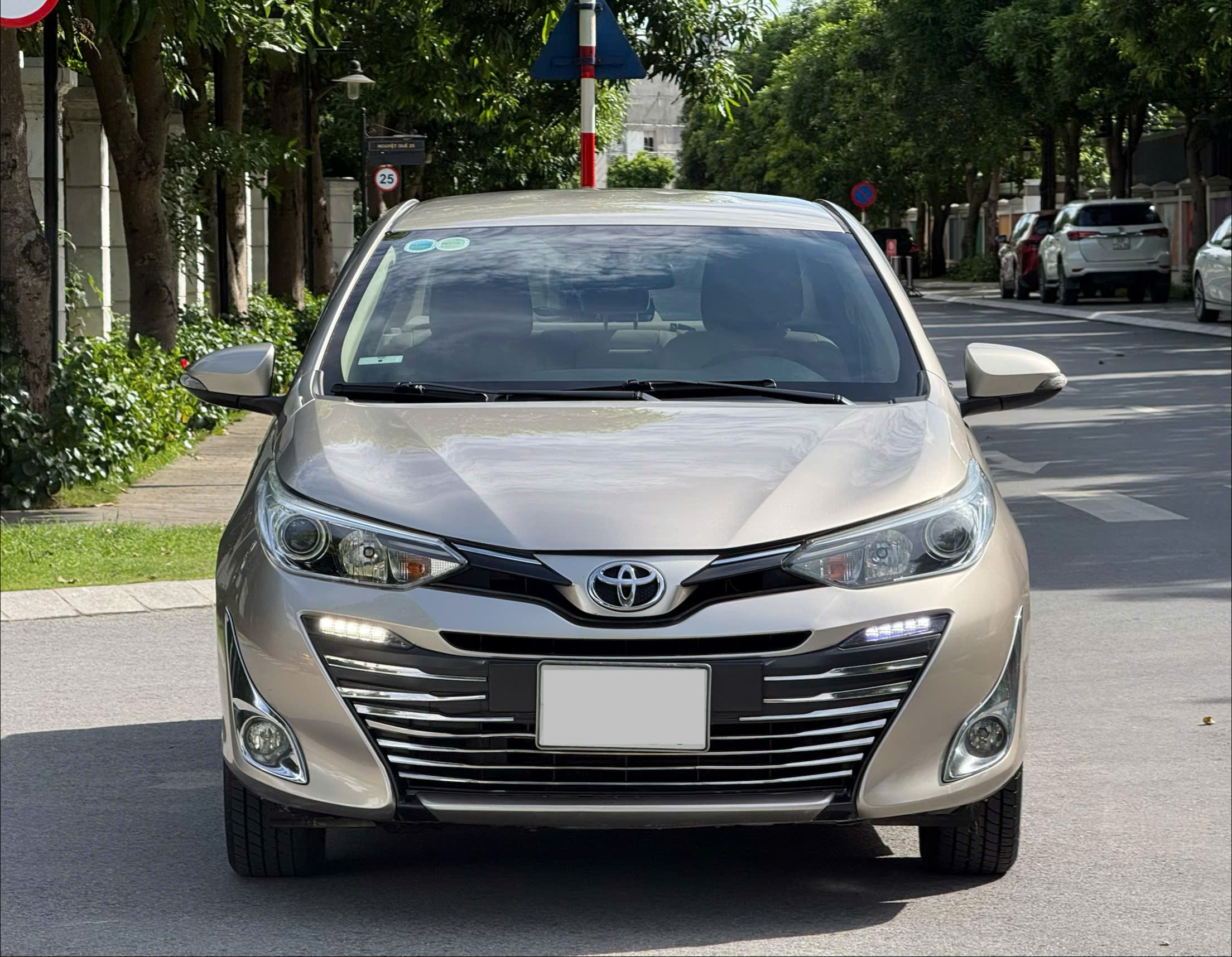 TOYOTA VIOS G 1.5AT 2019 - Ảnh 13